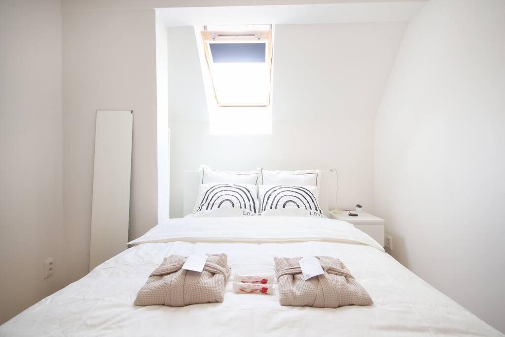 Old Town Sunrise Apartament *